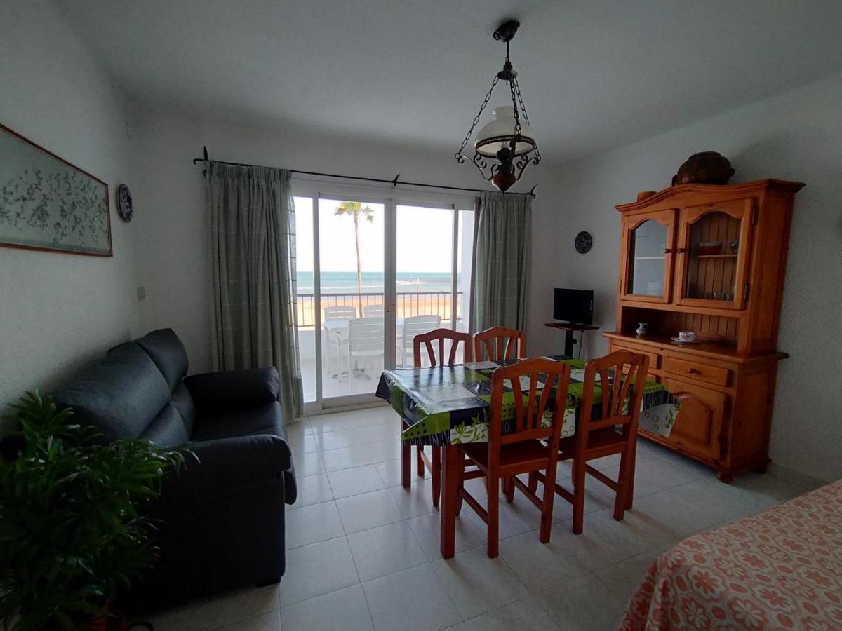 Apartamento Centrico En Primera Linea De Playa Peniscola Luaran gambar