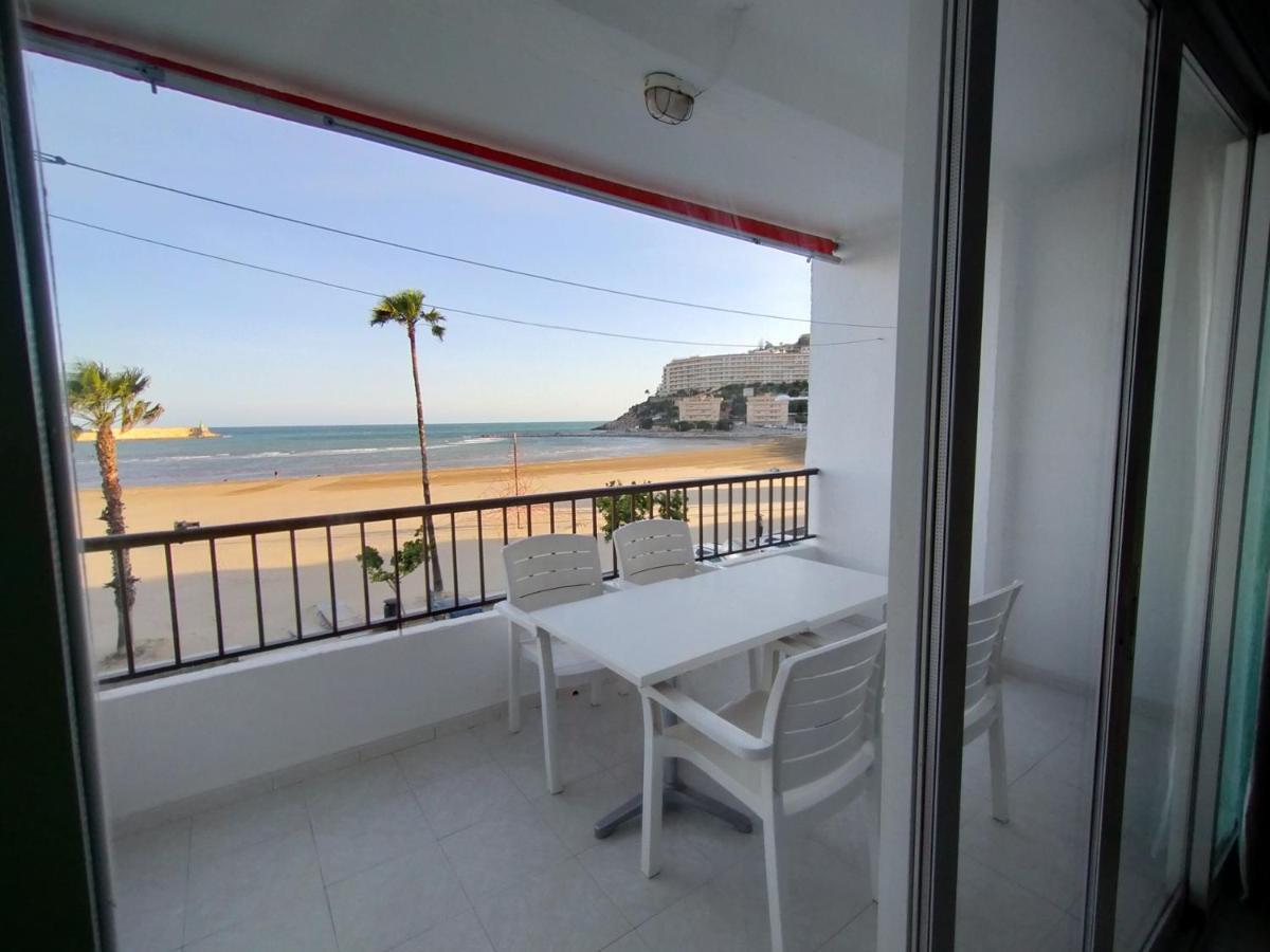 Apartamento Centrico En Primera Linea De Playa Apartment Peniscola Luaran gambar