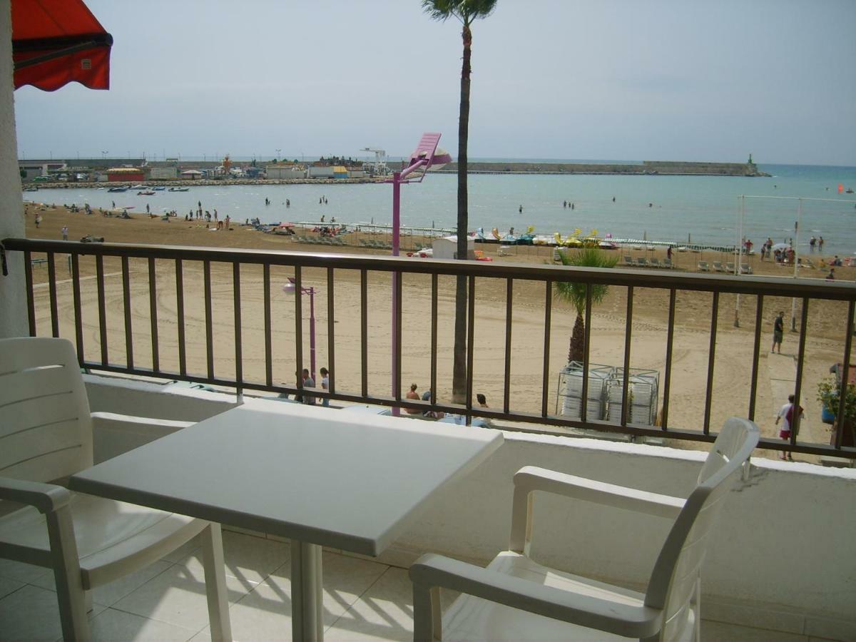 Apartamento Centrico En Primera Linea De Playa Peniscola Luaran gambar